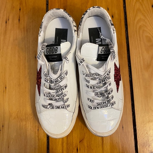 SOLD- Golden Goose Sneakers! - Picture 4 of 10
